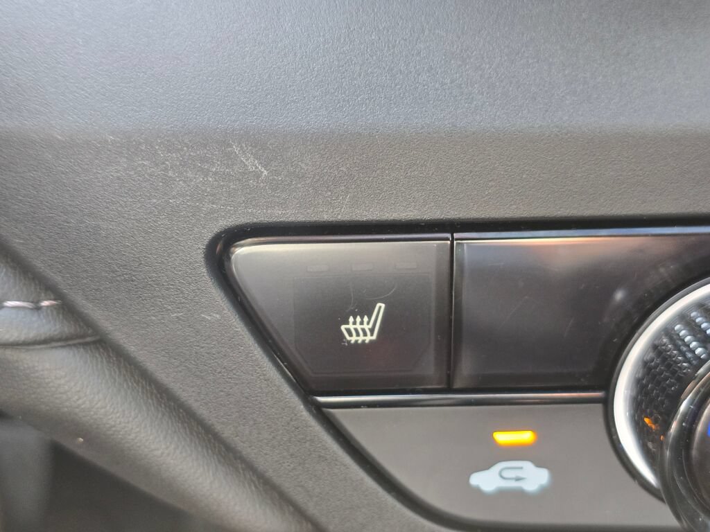 Certified 2023 Honda Accord EX image 25