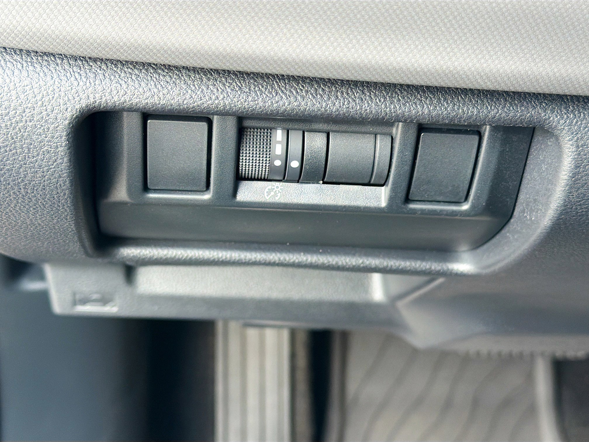 Certified 2025 Subaru Forester Sport image 33
