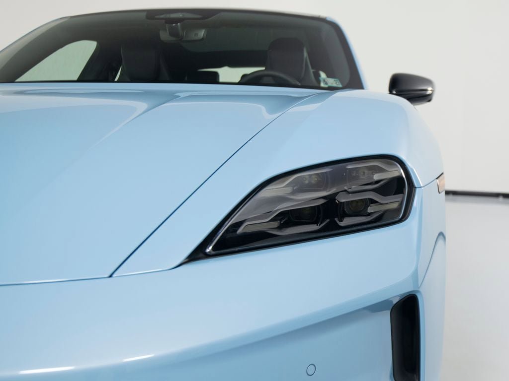 New 2026 Porsche Taycan AWD/4WD image 38