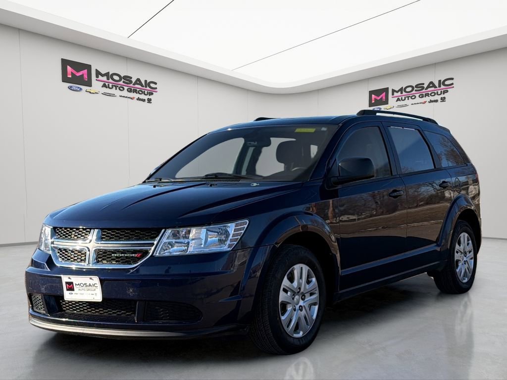 Used 2020 Dodge Journey SE w/ SE Popular Equipment Group image 3