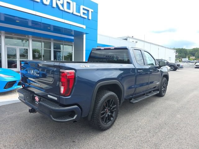 Used 2022 GMC Sierra 1500 Elevation w/ LPO, Elevation Black Package AWD/4WD image 7