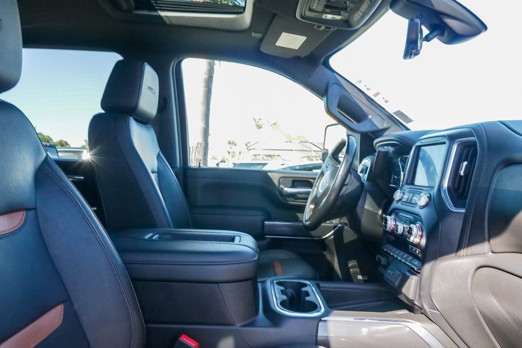 Used 2020 GMC Sierra 2500 AT4 w/ Technology Package image 17