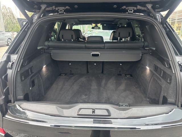 Used 2020 BMW X5 M50i w/ Executive Package AWD/4WD image 19