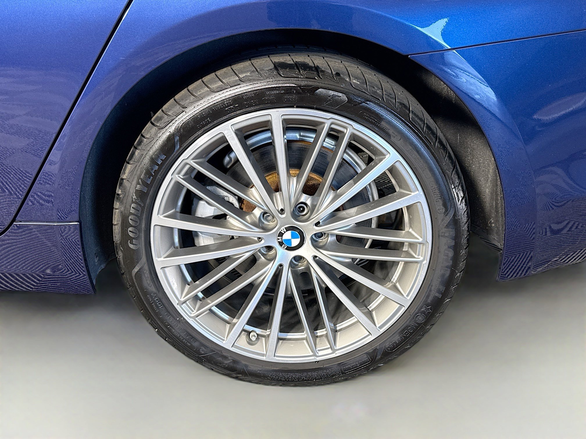 Used 2019 BMW 530i w/ Convenience Package image 37