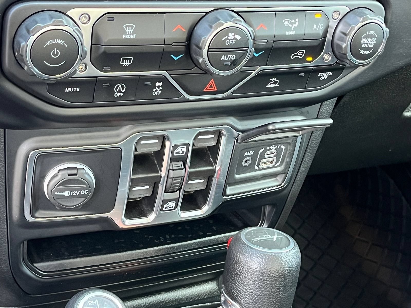 Used 2022 Jeep Gladiator Overland AWD/4WD image 26