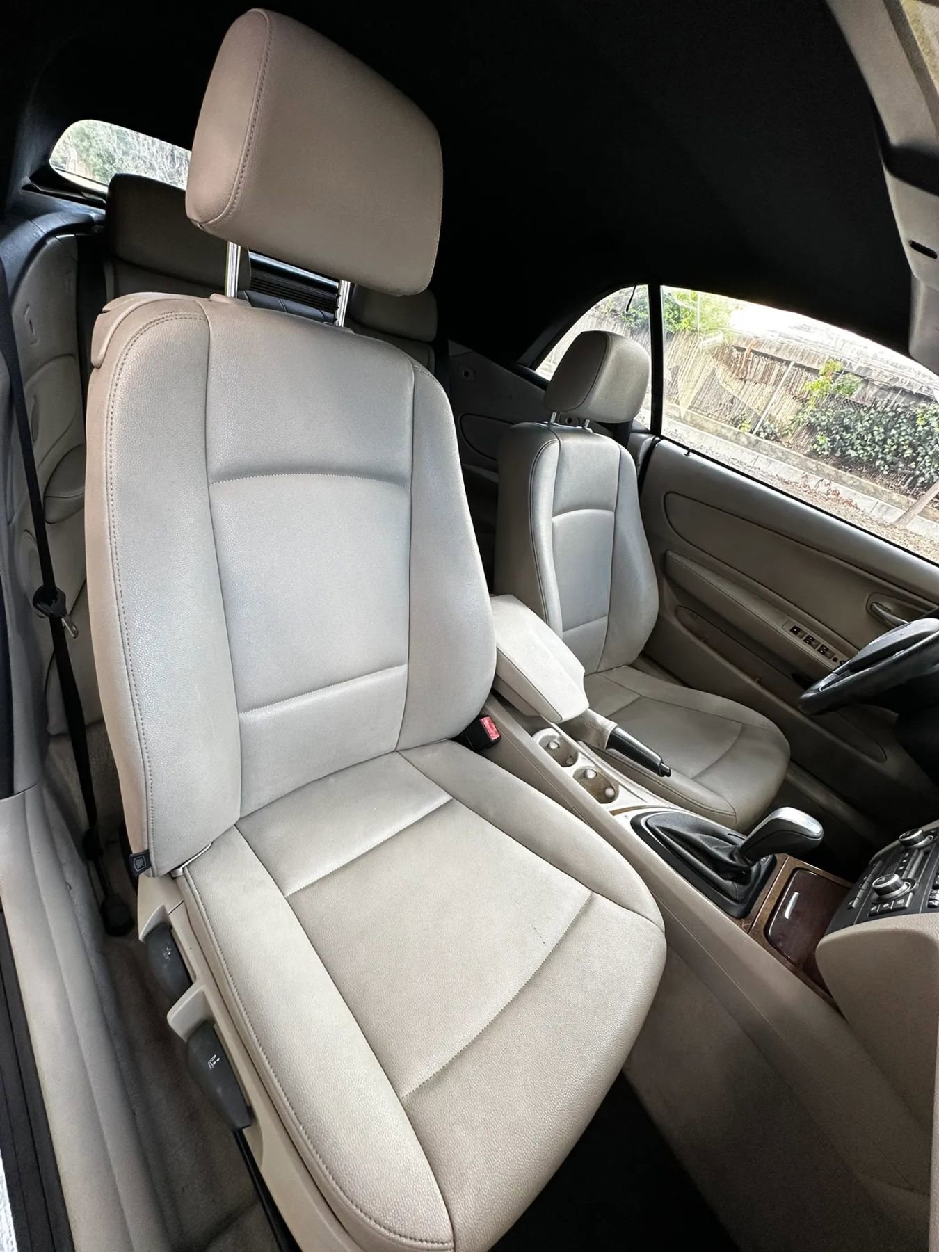 Used 2009 BMW 128i Convertible image 35