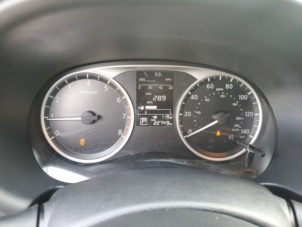 Certified 2025 Nissan Kicks Play S FWD image 26