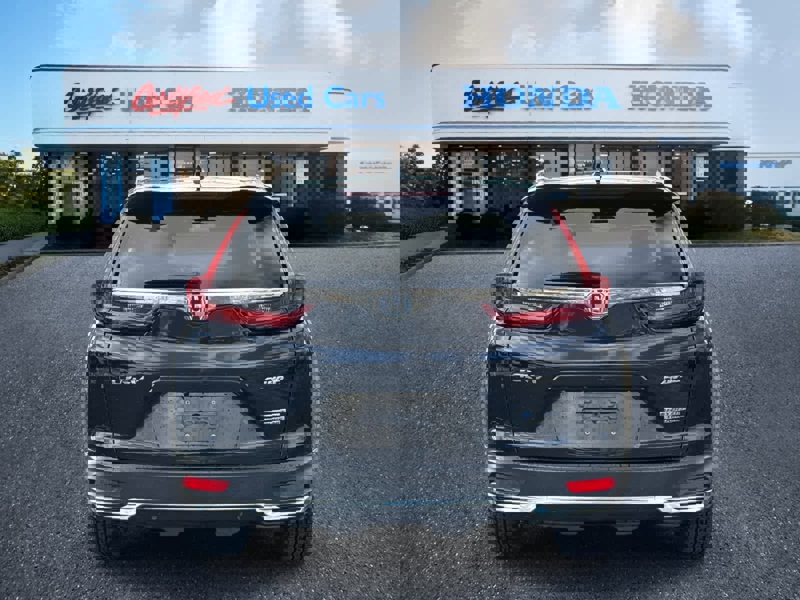 Used 2020 Honda CR-V Touring image 4