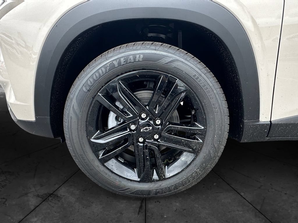 New 2026 Chevrolet Trax ACTIV w/ Driver Confidence Package FWD image 14