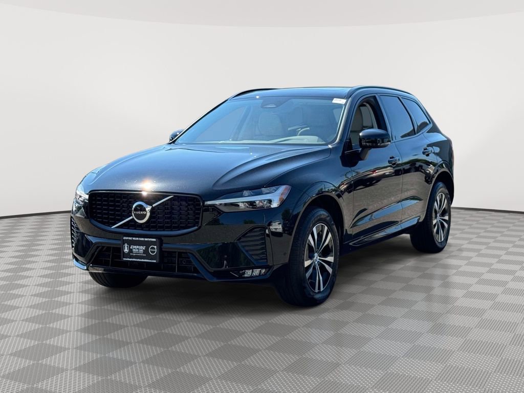 Certified 2025 Volvo XC60 B5 Core AWD/4WD image 2