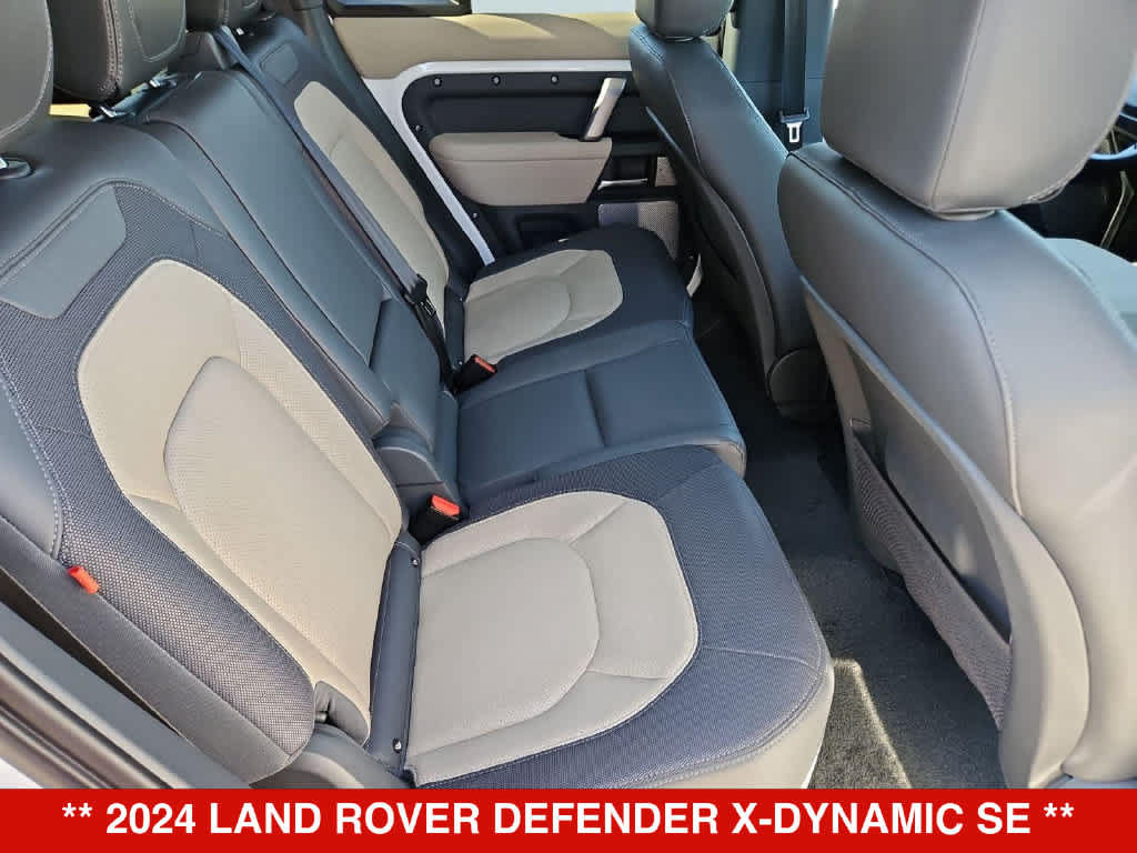 Used 2024 Land Rover Defender 130 X-Dynamic SE AWD/4WD image 21