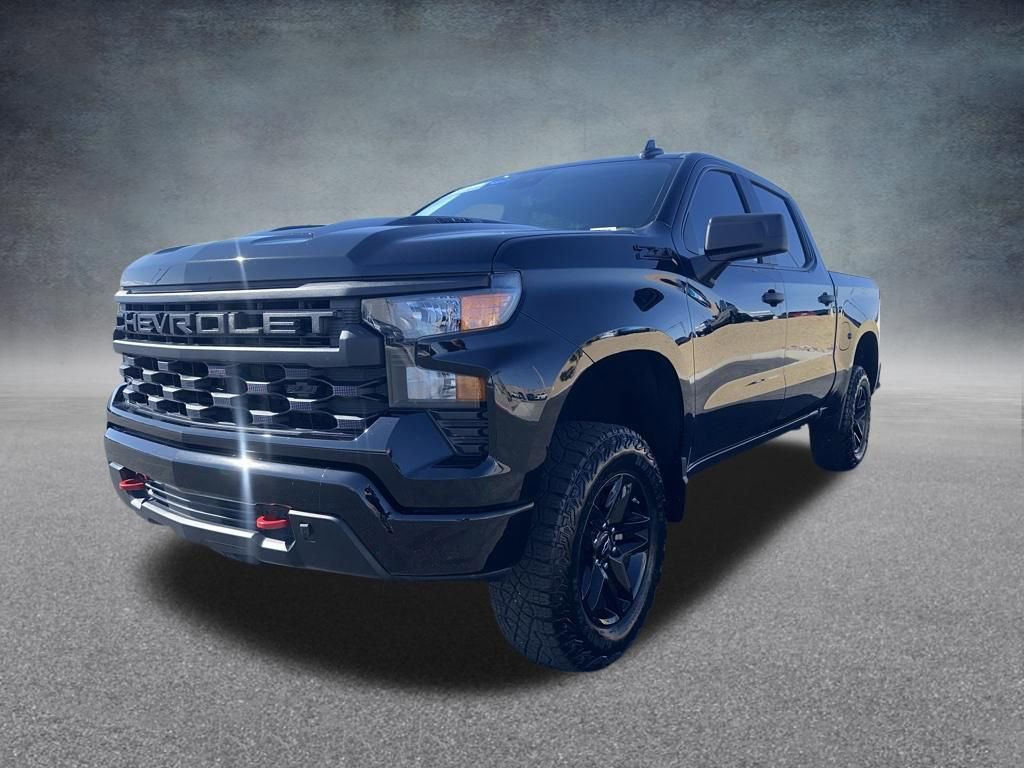 Used 2024 Chevrolet Silverado 1500 Custom Trail Boss w/ LPO, Dark Essentials Package AWD/4WD image 8