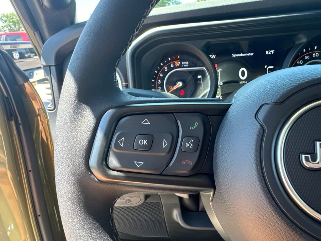New 2026 Jeep Gladiator Sport AWD/4WD image 22
