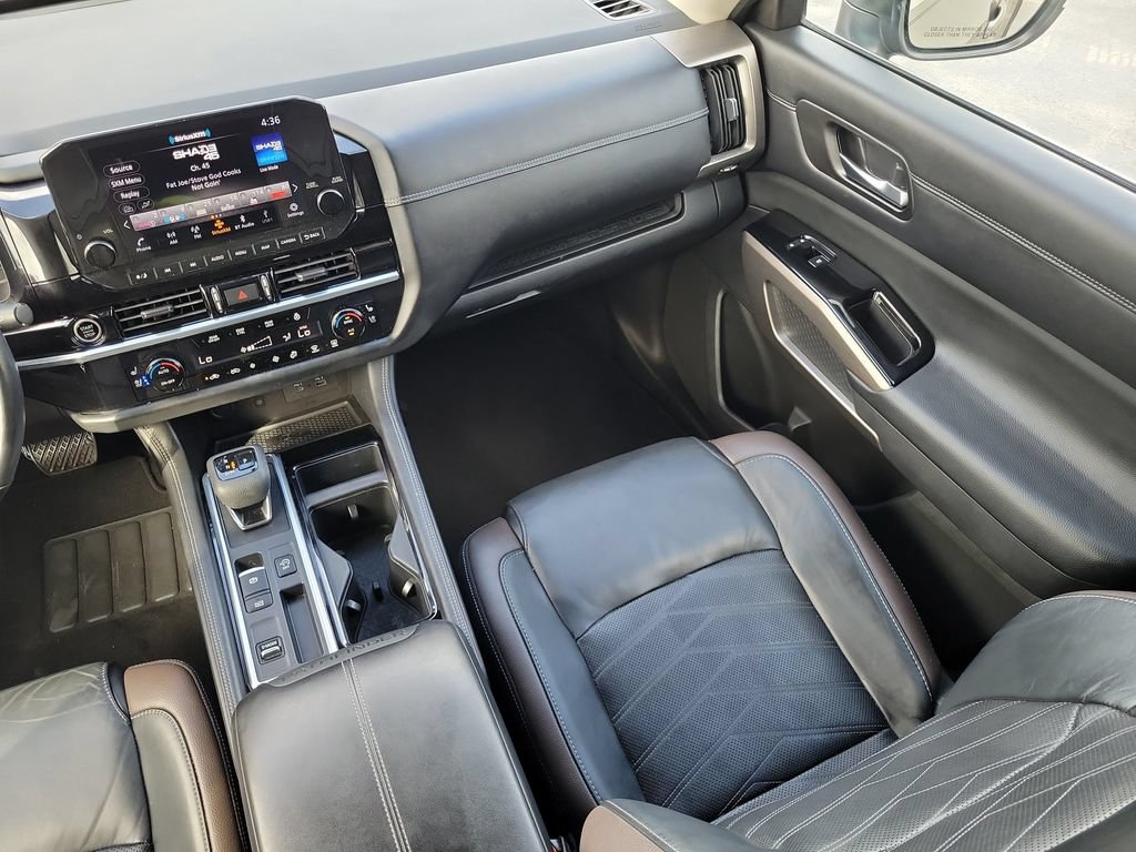 Certified 2023 Nissan Pathfinder Platinum w/ Lighting Package (N93) FWD image 23