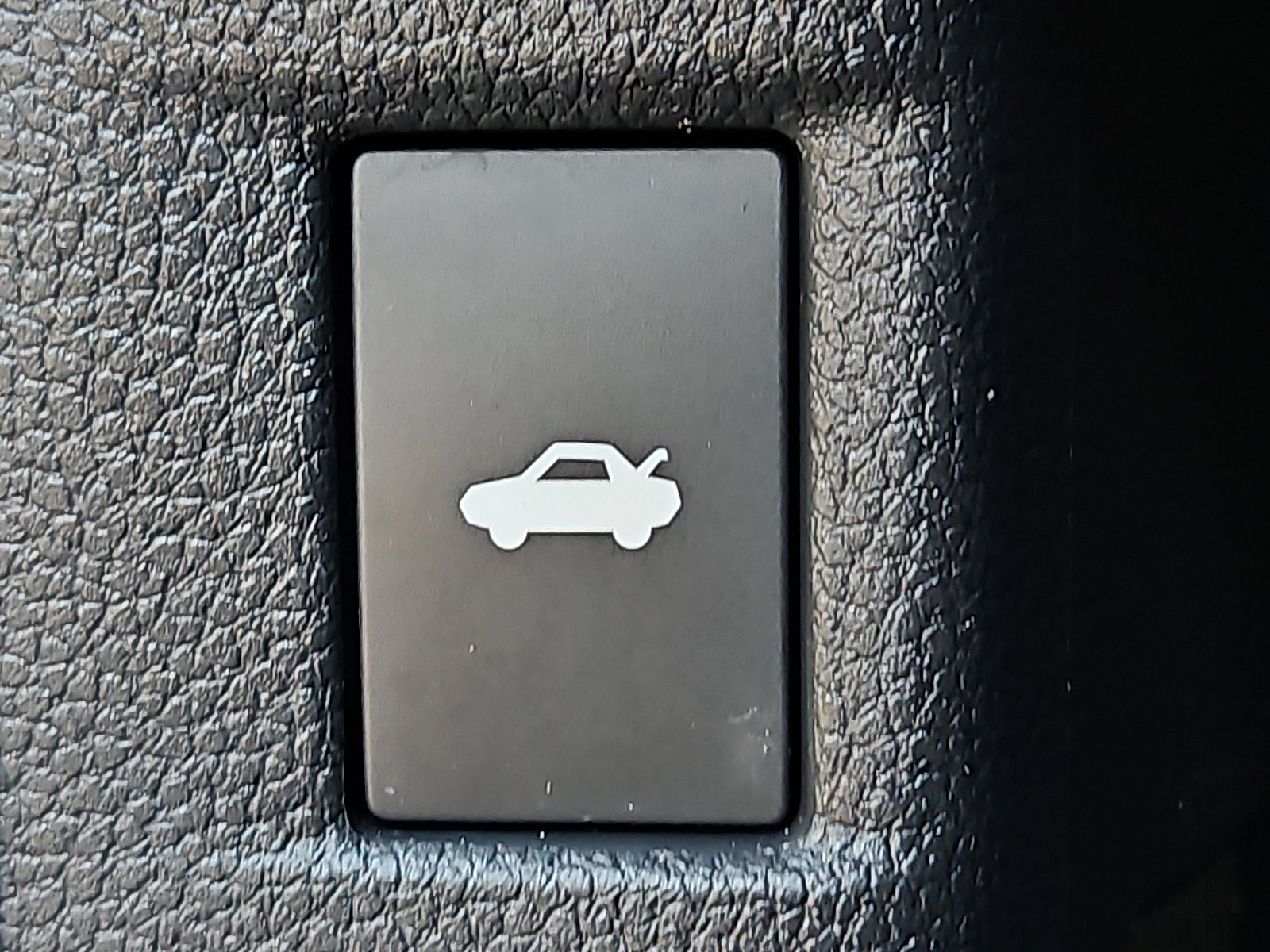 Used 2023 Honda Accord EX image 28