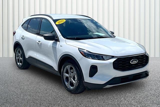 Used 2025 Ford Escape ST-Line FWD video 1