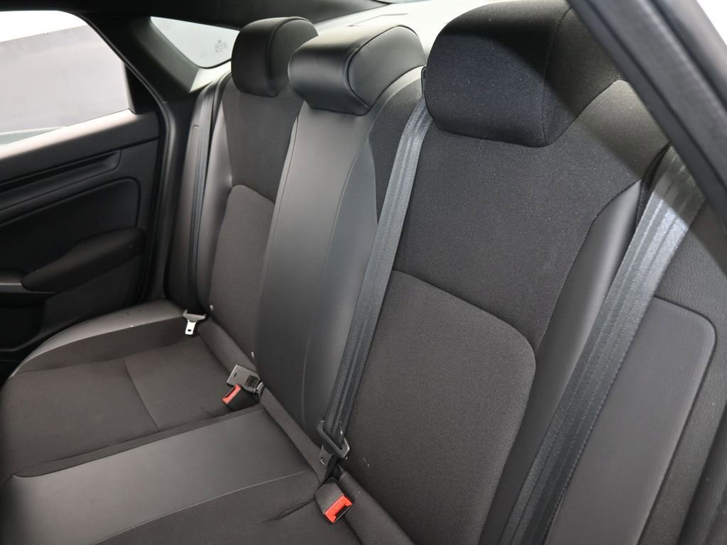 Used 2023 Honda Civic Sport image 27