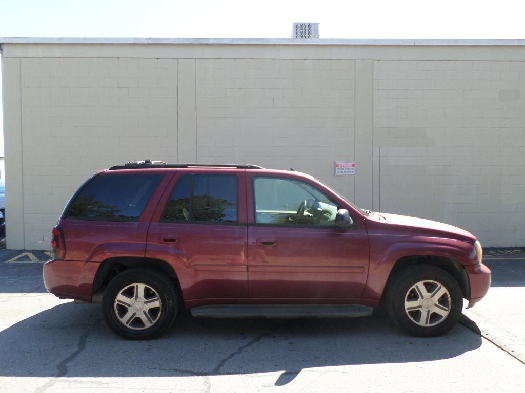 Used 2006 Chevrolet TrailBlazer LT w/ Spring Edition Package image 1
