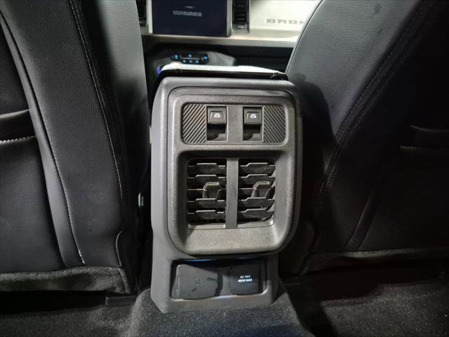 New 2025 Ford Bronco Outer Banks w/ Sasquatch Package image 24