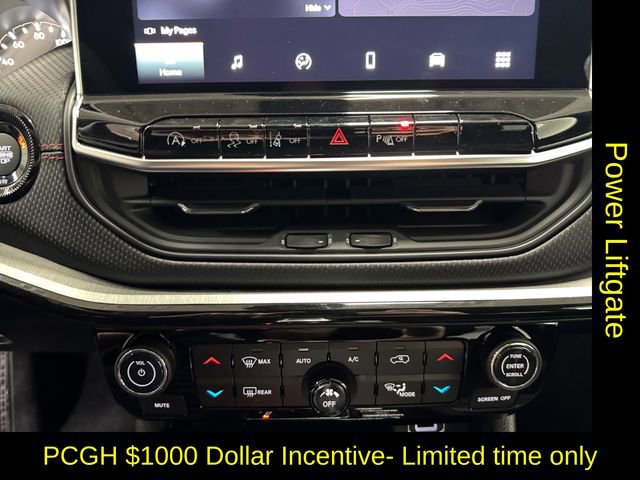 New 2026 Jeep Compass Trailhawk image 3