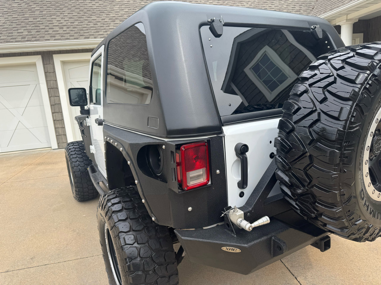 Used 2017 Jeep Wrangler Rubicon w/ Power Convenience Group image 36