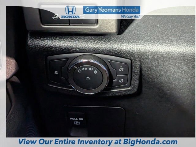 Used 2020 Ford Expedition XLT w/ Equipment Group 202A AWD/4WD image 27