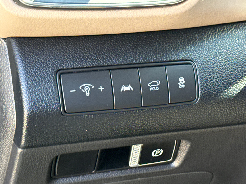 Used 2023 Hyundai Santa Fe SEL FWD image 21