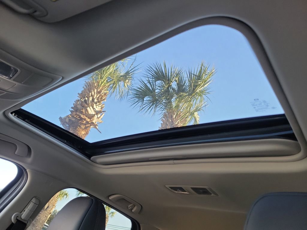 Used 2023 MAZDA CX-5 Carbon Edition image 35