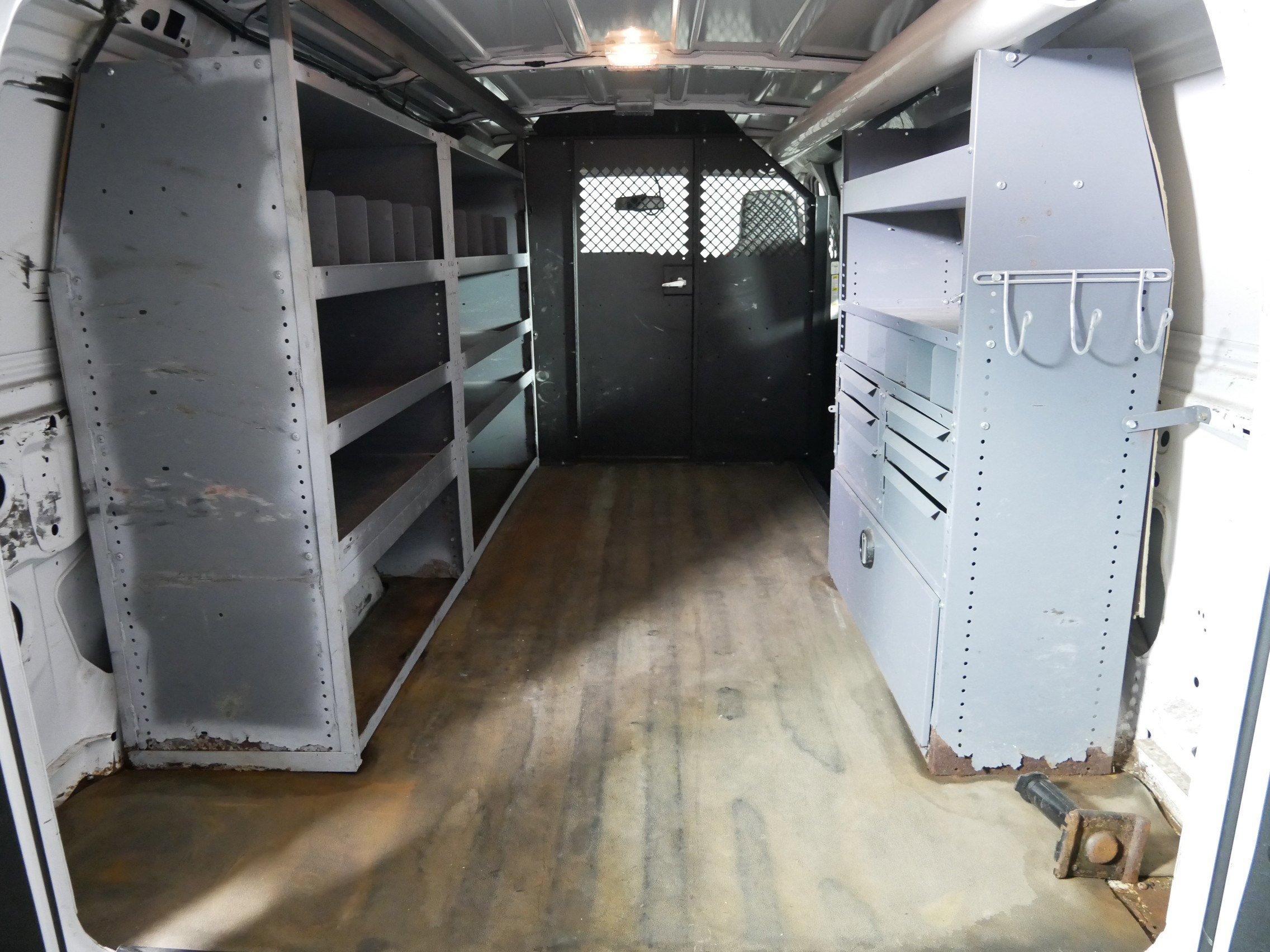 Used 2013 Ford E-350 and Econoline 350 Super Duty w/ PWR Group image 18