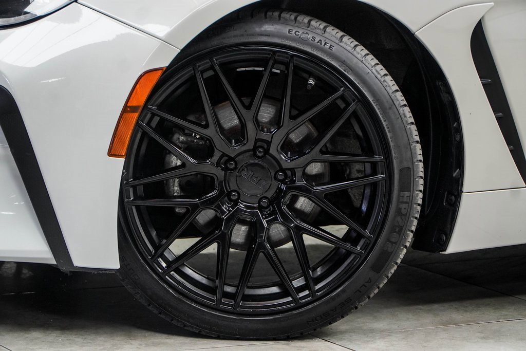 Used 2022 Toyota GR86 Premium image 3