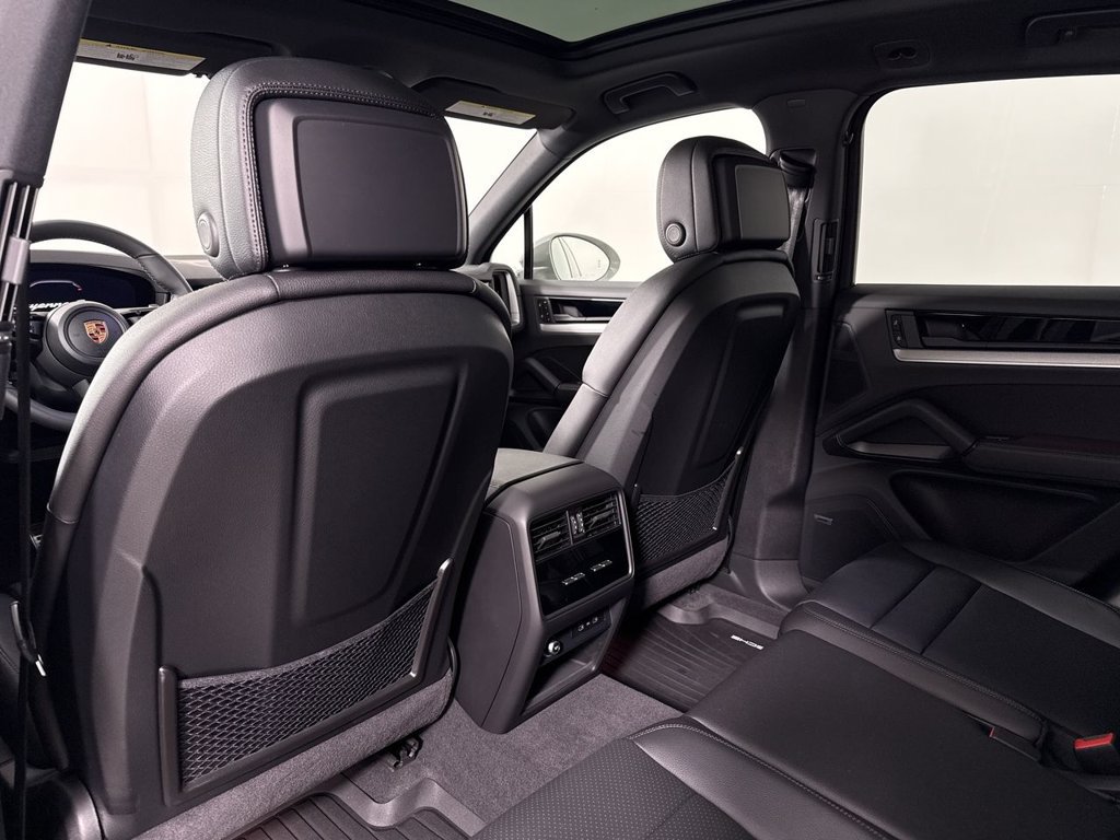 New 2026 Porsche Cayenne S AWD/4WD image 26