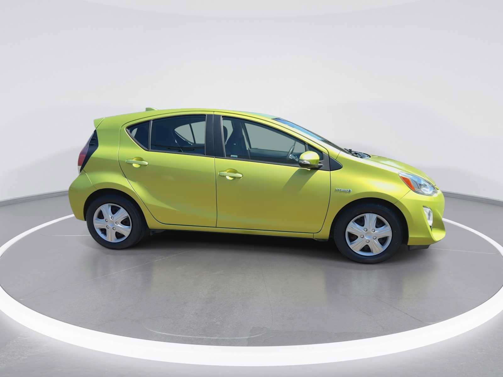 Used 2015 Toyota Prius C Two FWD image 9