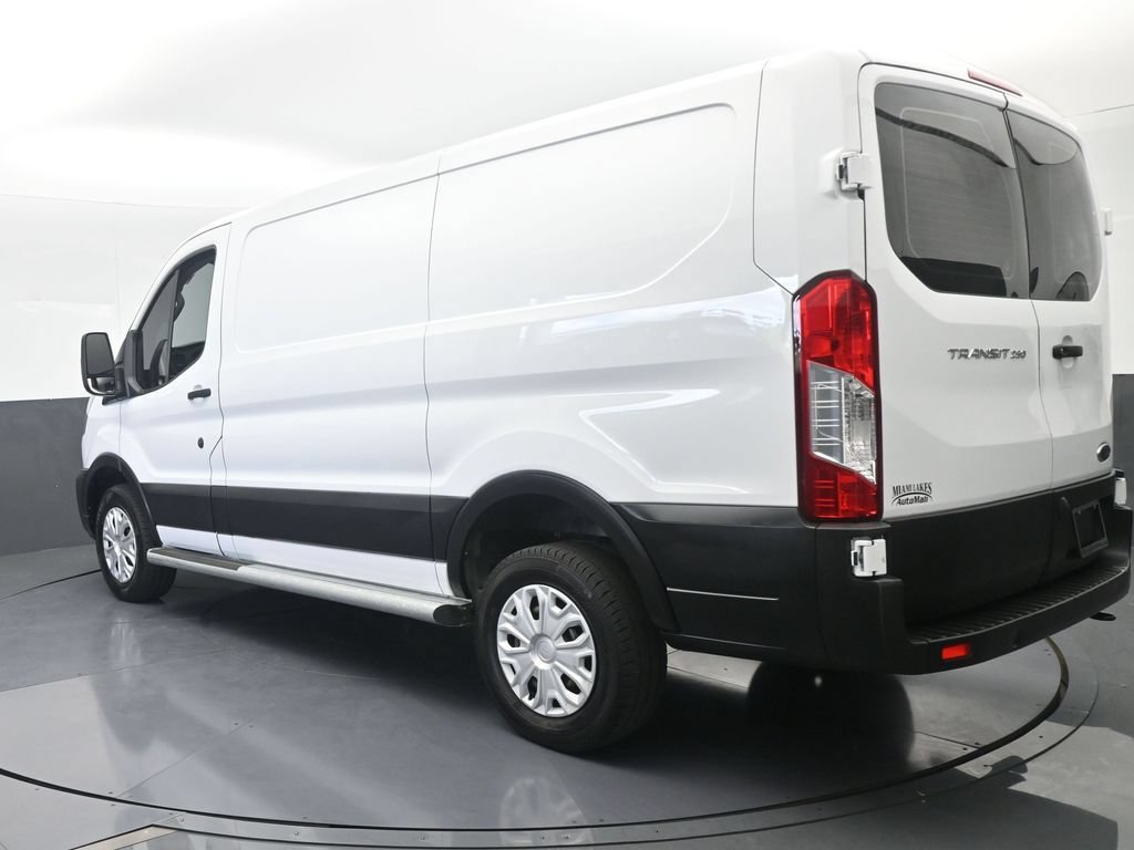 Used 2024 Ford Transit 250 Low Roof w/ Exterior Upgrade Package RWD image 4