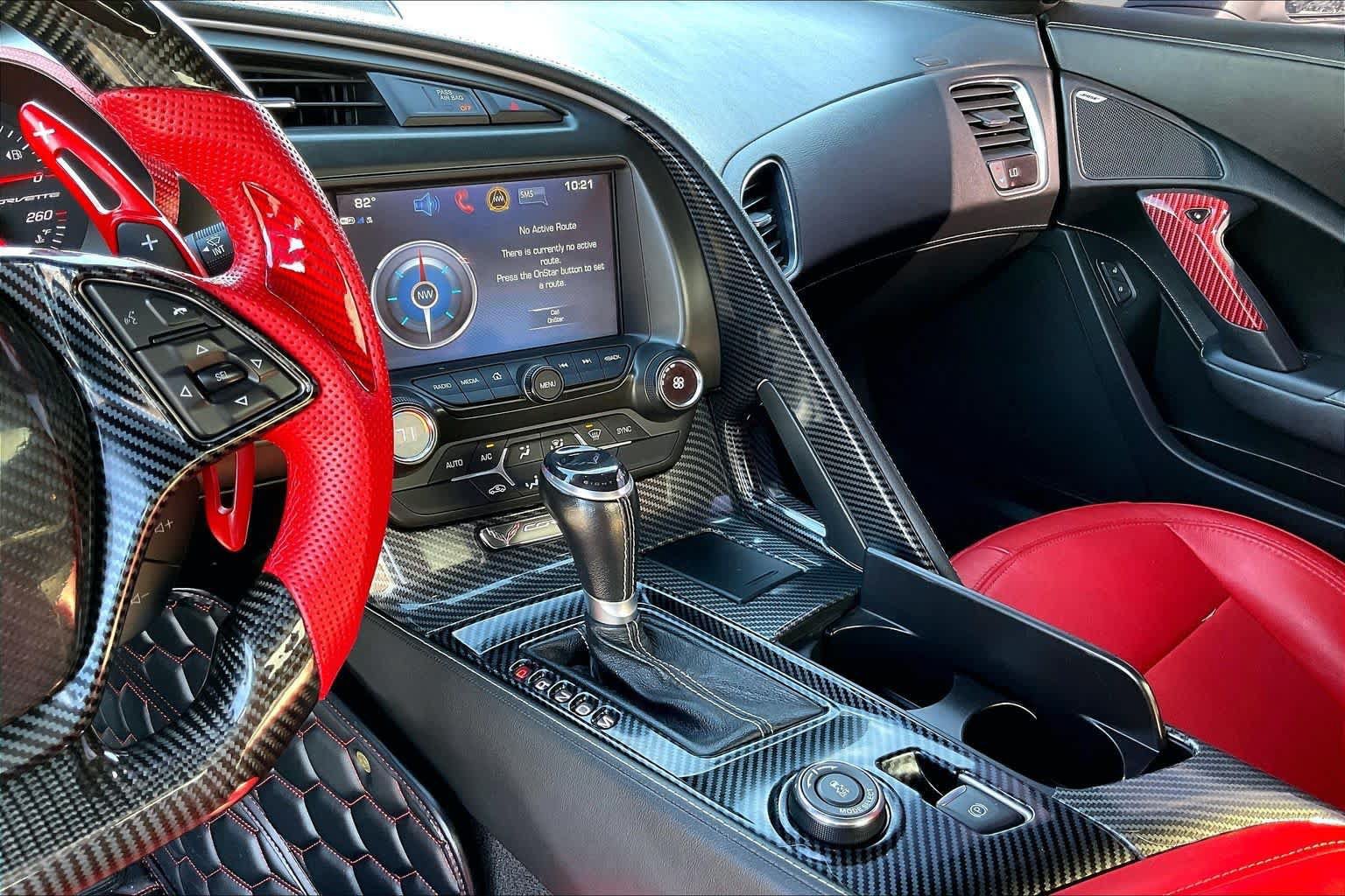 Used 2019 Chevrolet Corvette Stingray Coupe w/ 1LT RWD image 7