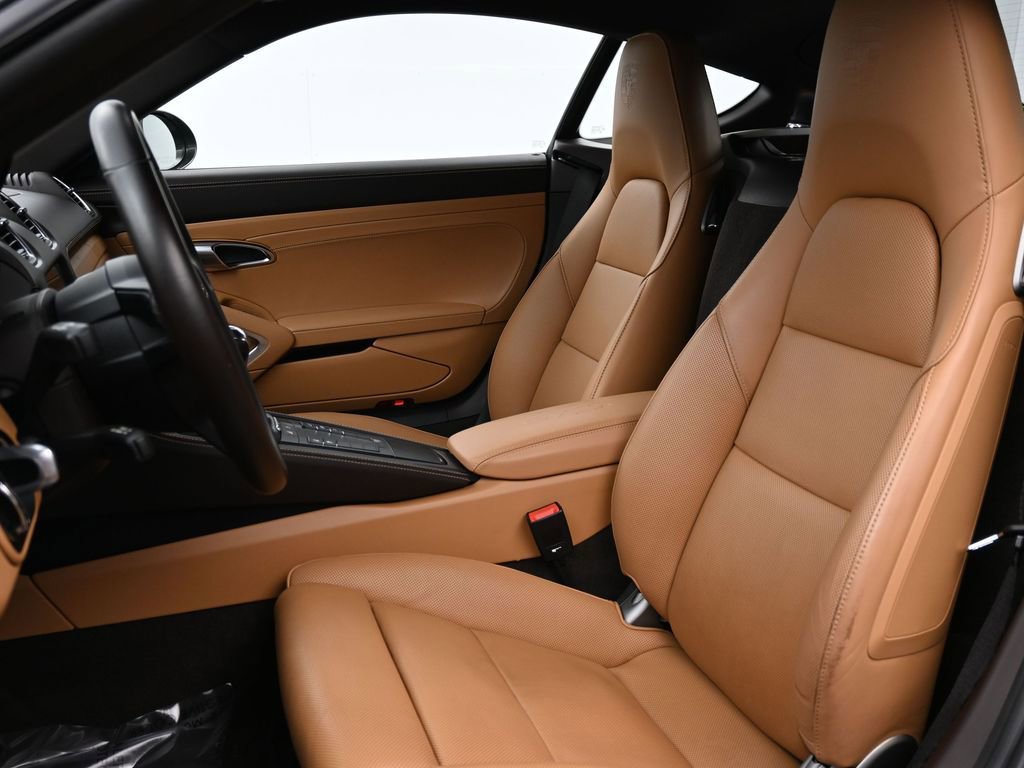 Certified 2024 Porsche 718 Cayman GTS image 5