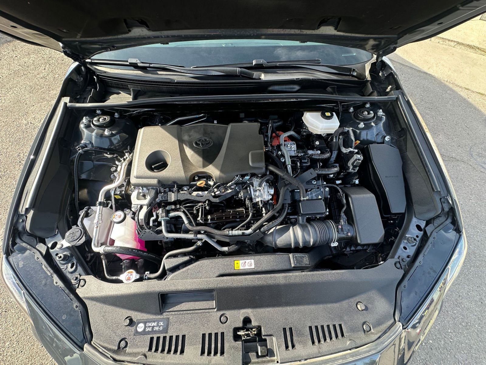 Used 2025 Toyota Camry LE image 31