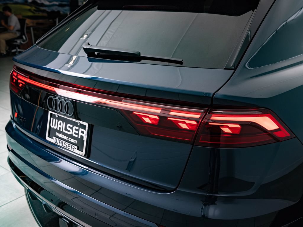 New 2026 Audi SQ8 Prestige AWD/4WD image 9