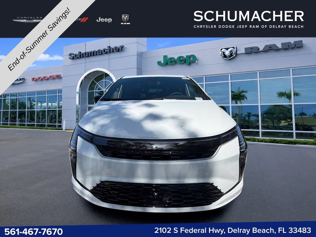New 2027 Chrysler Pacifica Limited FWD image 2