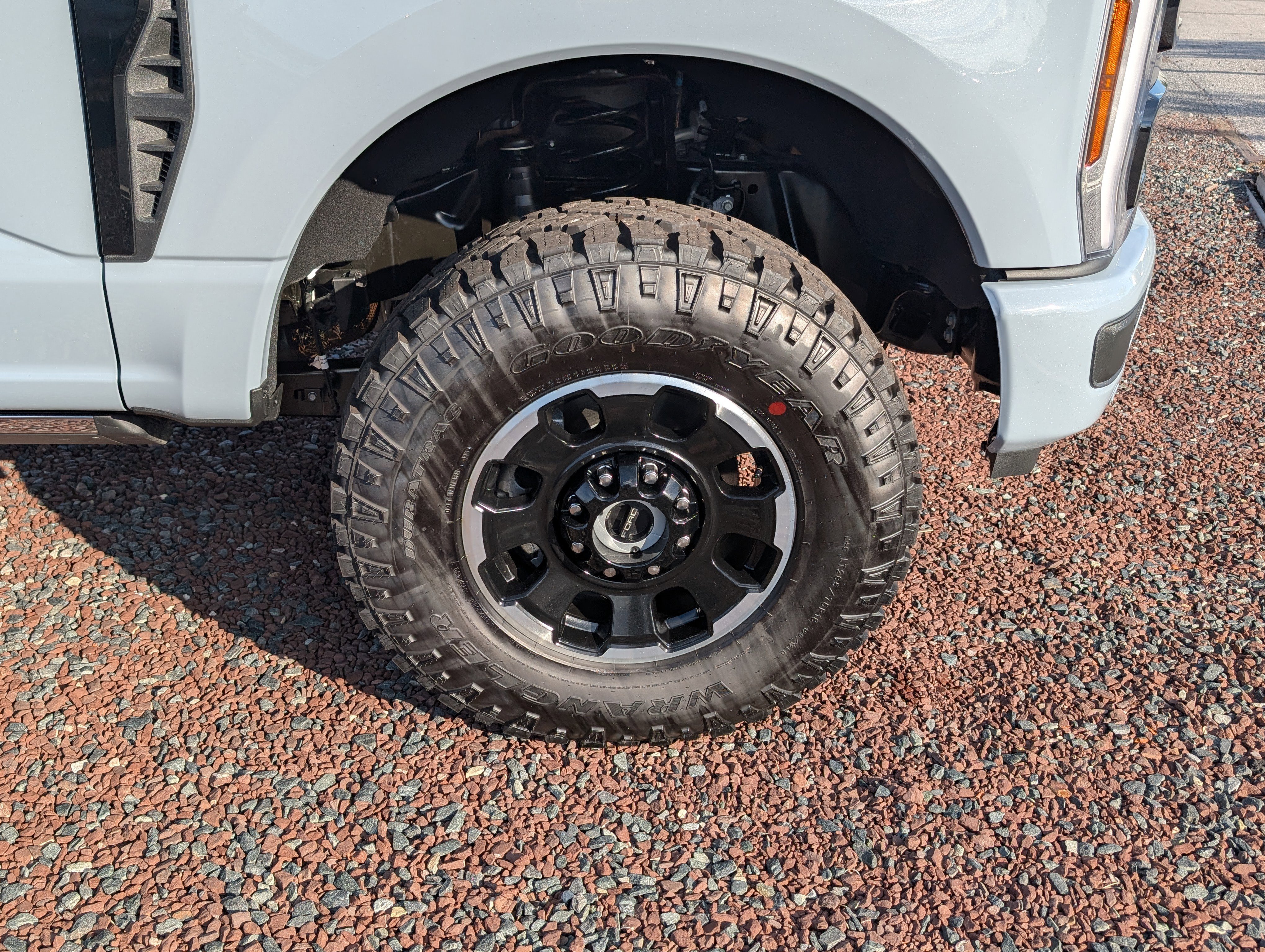 New 2026 Ford F250 Platinum w/ Tremor Off-Road Package image 5