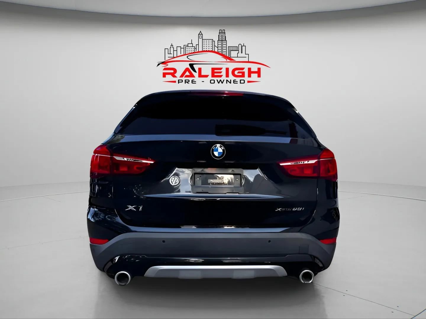 Used 2021 BMW X1 xDrive28i w/ Convenience Package AWD/4WD image 12