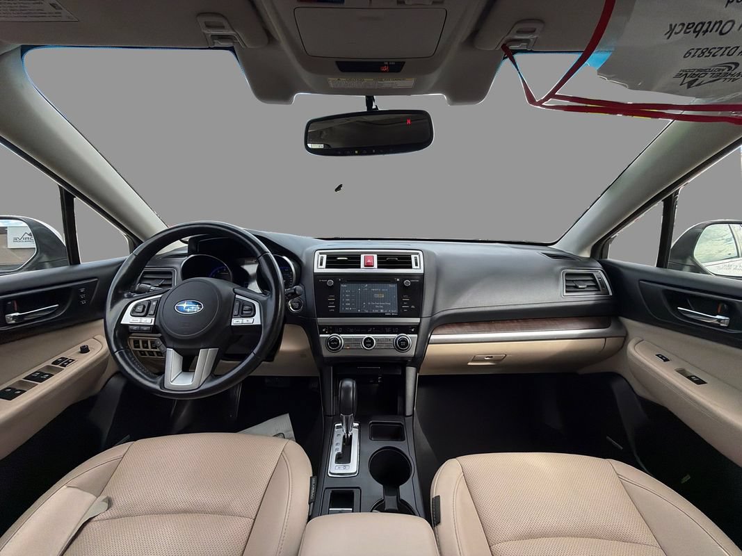 Used 2016 Subaru Outback 2.5i Limited AWD/4WD image 9
