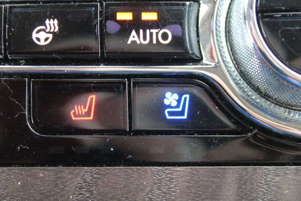 Used 2021 Lincoln Aviator Reserve w/ Equipment Group 201A image 45