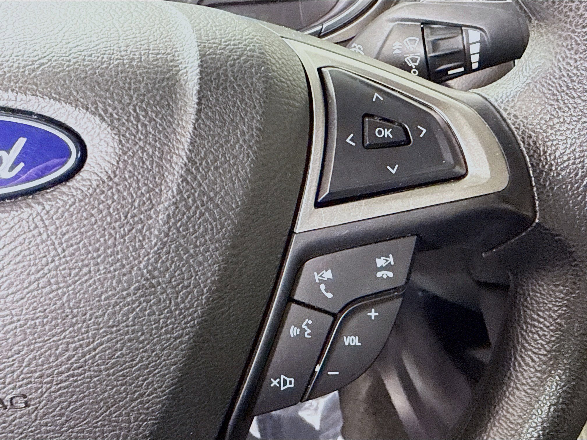 Used 2018 Ford Fusion S image 15