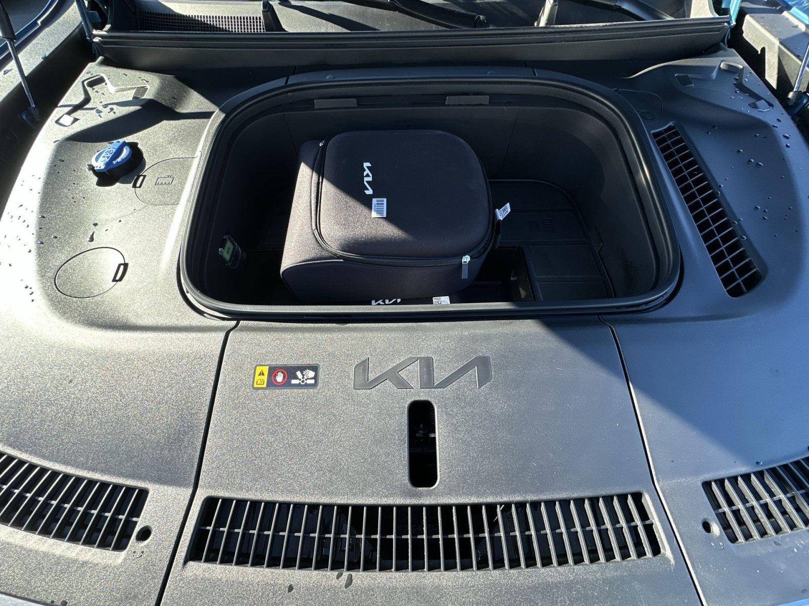 Used 2024 Kia EV9 Land AWD/4WD image 30