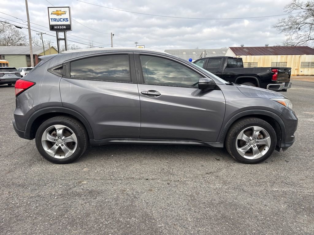Used 2017 Honda HR-V EX-L image 4