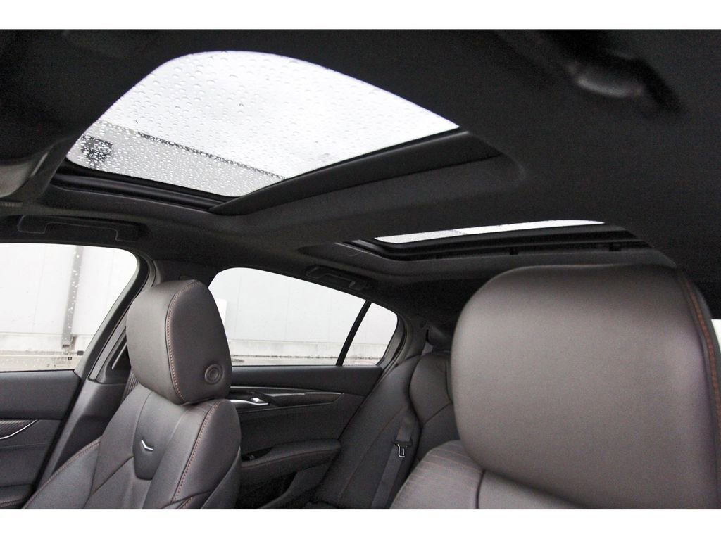 New 2026 Cadillac CT5 V image 24