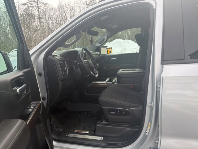 Certified 2021 Chevrolet Silverado 1500 LT Trail Boss w/ LPO, Dark Essentials Package image 12