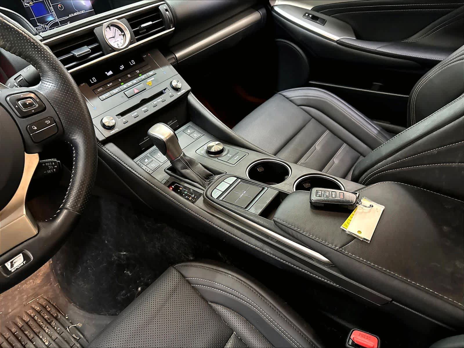 Used 2016 Lexus RC 300 AWD image 19