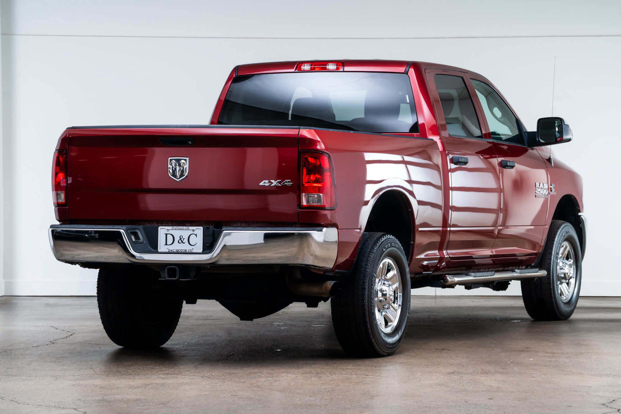 Used 2014 RAM 2500 Tradesman w/ Chrome Appearance Group AWD/4WD image 6