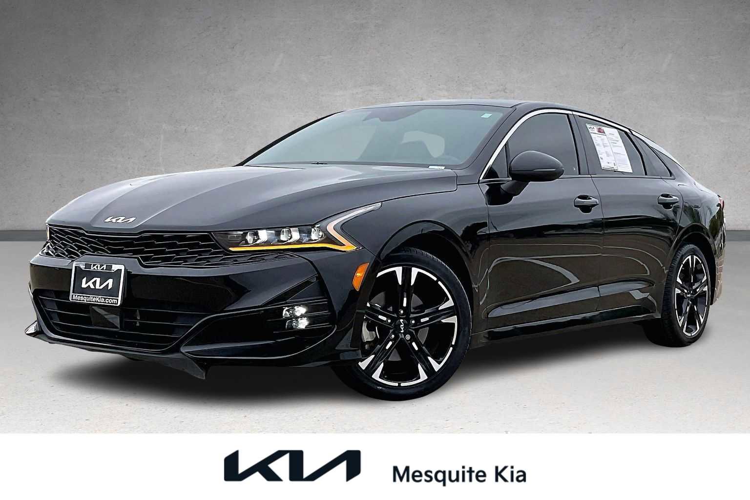 Used 2023 Kia K5 GT-Line w/ GT-Line Premium Package image 1